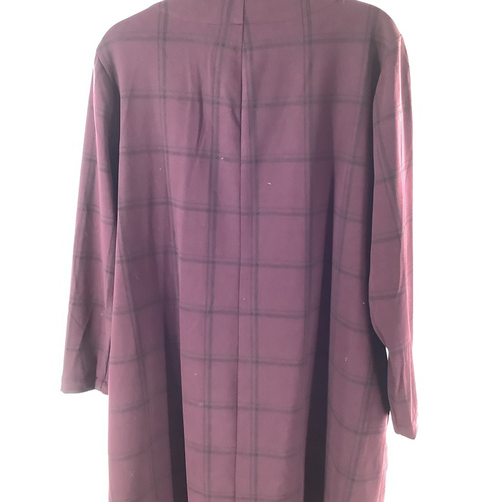 Lane Bryant Size 18 - 20 long Blazer / Duster purple & Black plaid Pockets EUC. - Picture 3 of 13